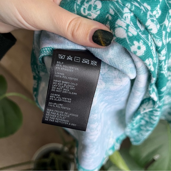 Pins & Needles Strapless Fit and Flare Fress - Picture 7 of 7